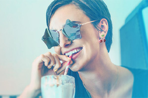 Cafe Casino Girl in Sunglasses Featured Image