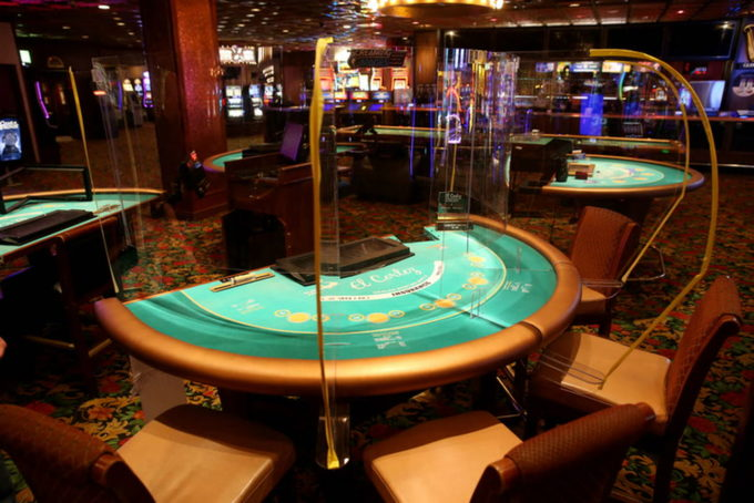 Plexiglass Barriers Land Based Casinos